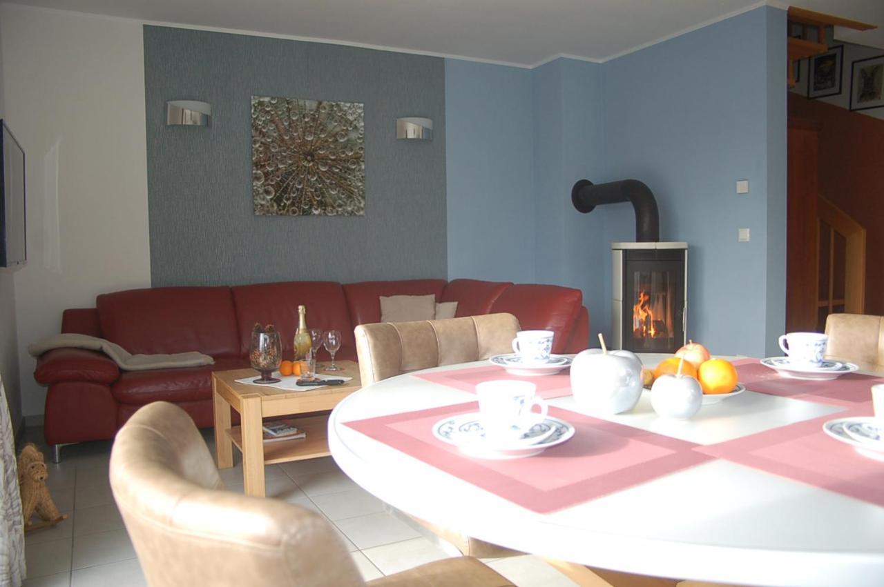 Behagliches Ferienhaus Zaunkoenig -Mit Kamin Und Sauna Tanne Zewnętrze zdjęcie
