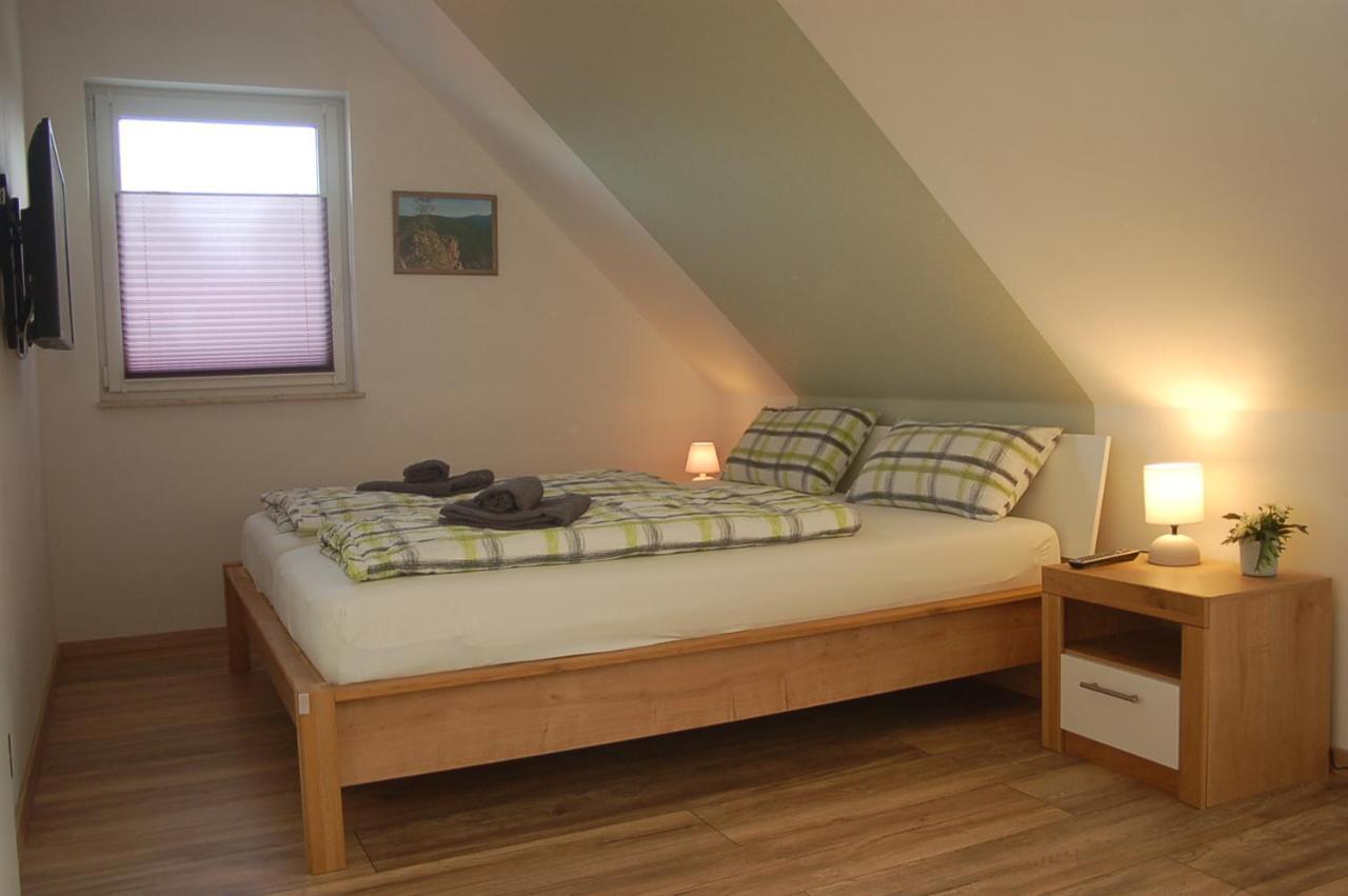Behagliches Ferienhaus Zaunkoenig -Mit Kamin Und Sauna Tanne Zewnętrze zdjęcie