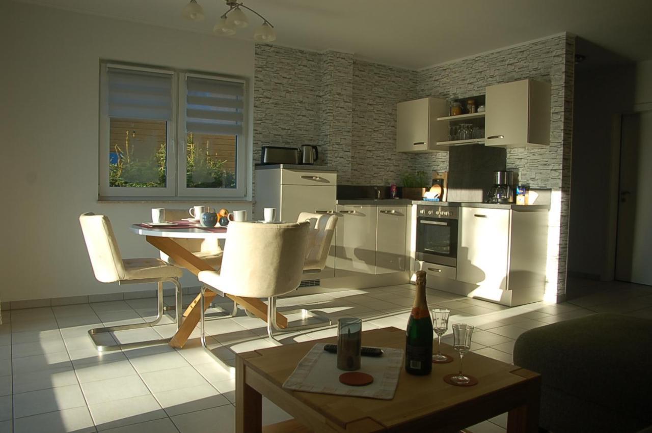 Behagliches Ferienhaus Zaunkoenig -Mit Kamin Und Sauna Tanne Zewnętrze zdjęcie